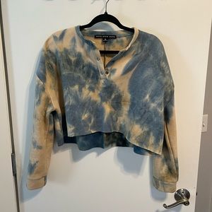 Women’s cropped fleece sweatshirt